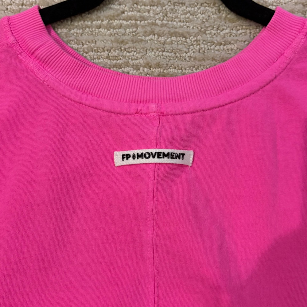 NEW Free People x FP Movement Hustle Layer in Pink - Picture 10 of 15